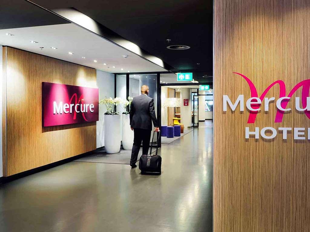 Mercure Hotel Schiphol Terminal Amsterdam Airport Schiphol Exterior photo